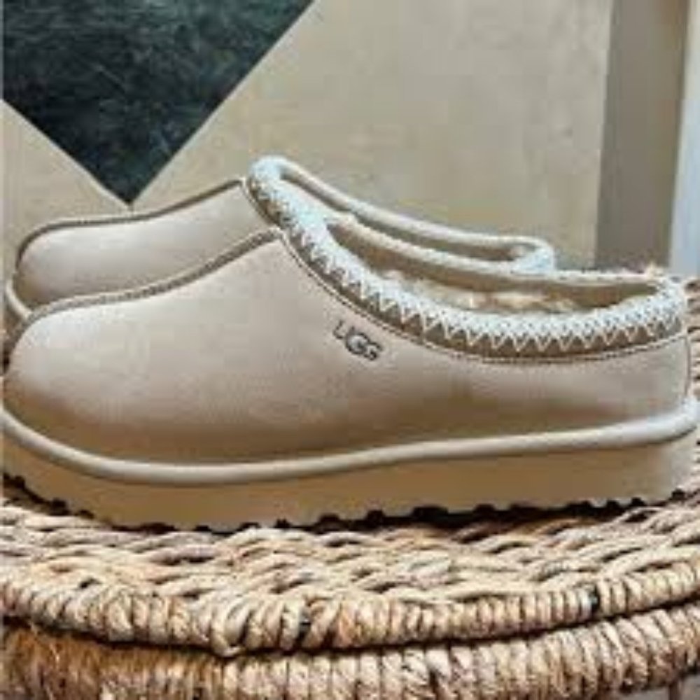 UGG Tasman Mustard Seed/White 9 B (M)